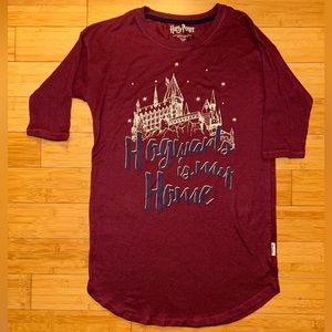 Harry Potter Warner Bros. Wine Colored Women’s Size Small 4 - 6 Nightgown
